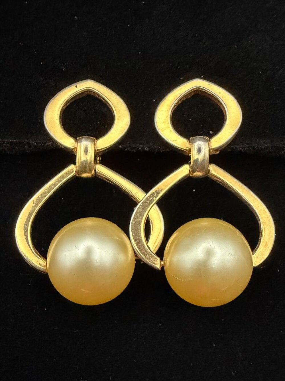 Vendome Clip-On Earrings